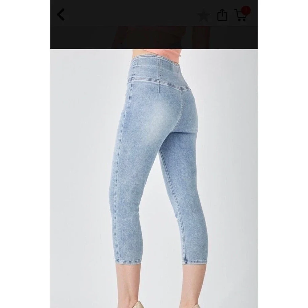 Risen jeans Risen capris women’s size 3 capri jeans fits 1 skinny fit  skinnies